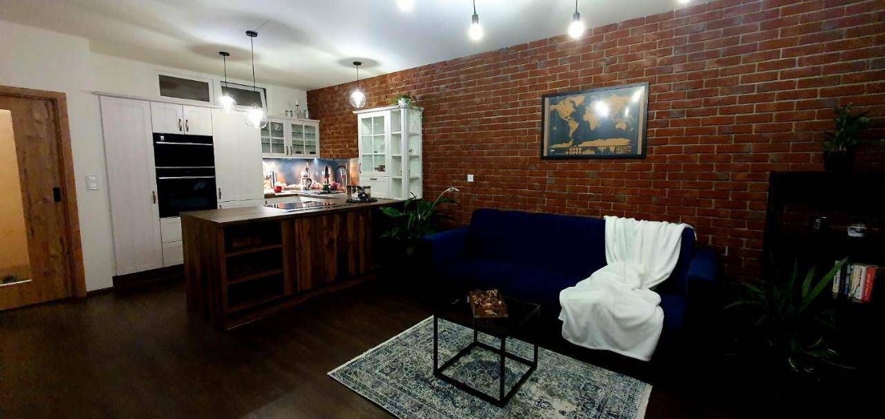 Apartman Jako Doma Olomouc Luaran gambar