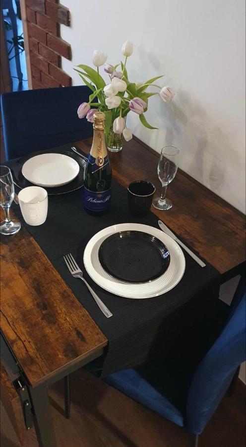 Apartman Jako Doma Olomouc Luaran gambar