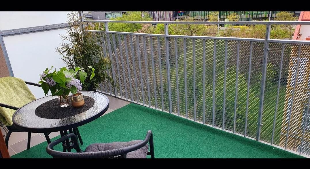 Apartman Jako Doma Olomouc Luaran gambar